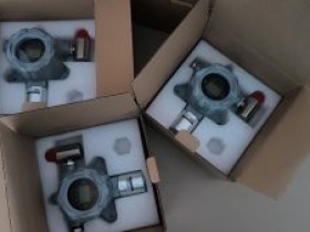 在线式八氟丙烷报警器C3F8泄露检测仪可定制生产